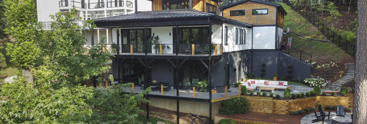 Custom Deck on Back of Home in Haymarket, VA