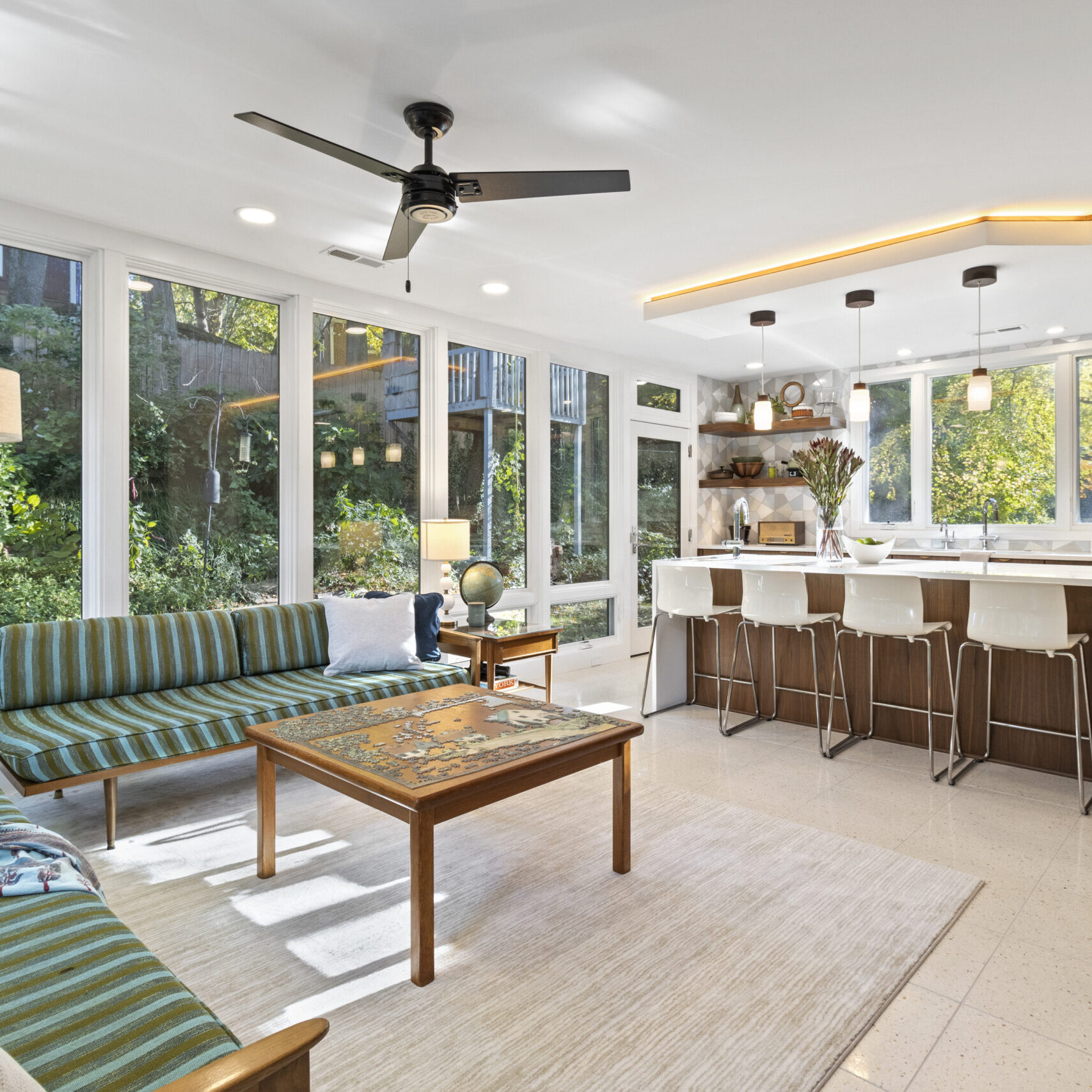 smart-kitchen-appliance-remodel-northern-virginia-1 living room with fan after home additions in Ashburn